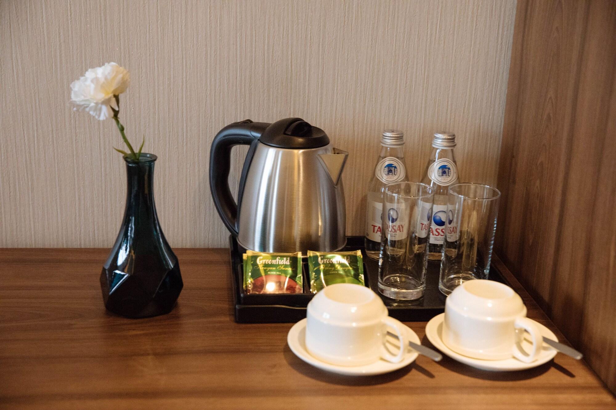 Garden Park Inn อัลมาตี ภายนอก รูปภาพ