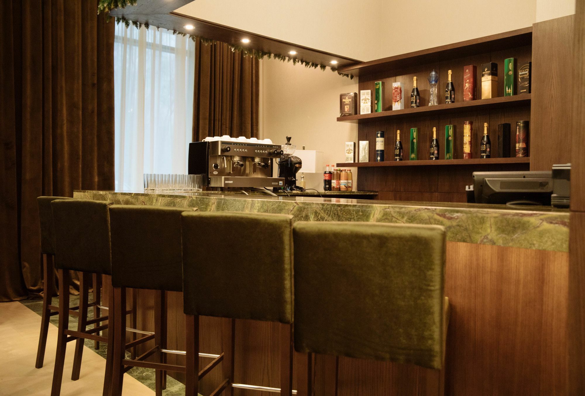 Garden Park Inn อัลมาตี ภายนอก รูปภาพ