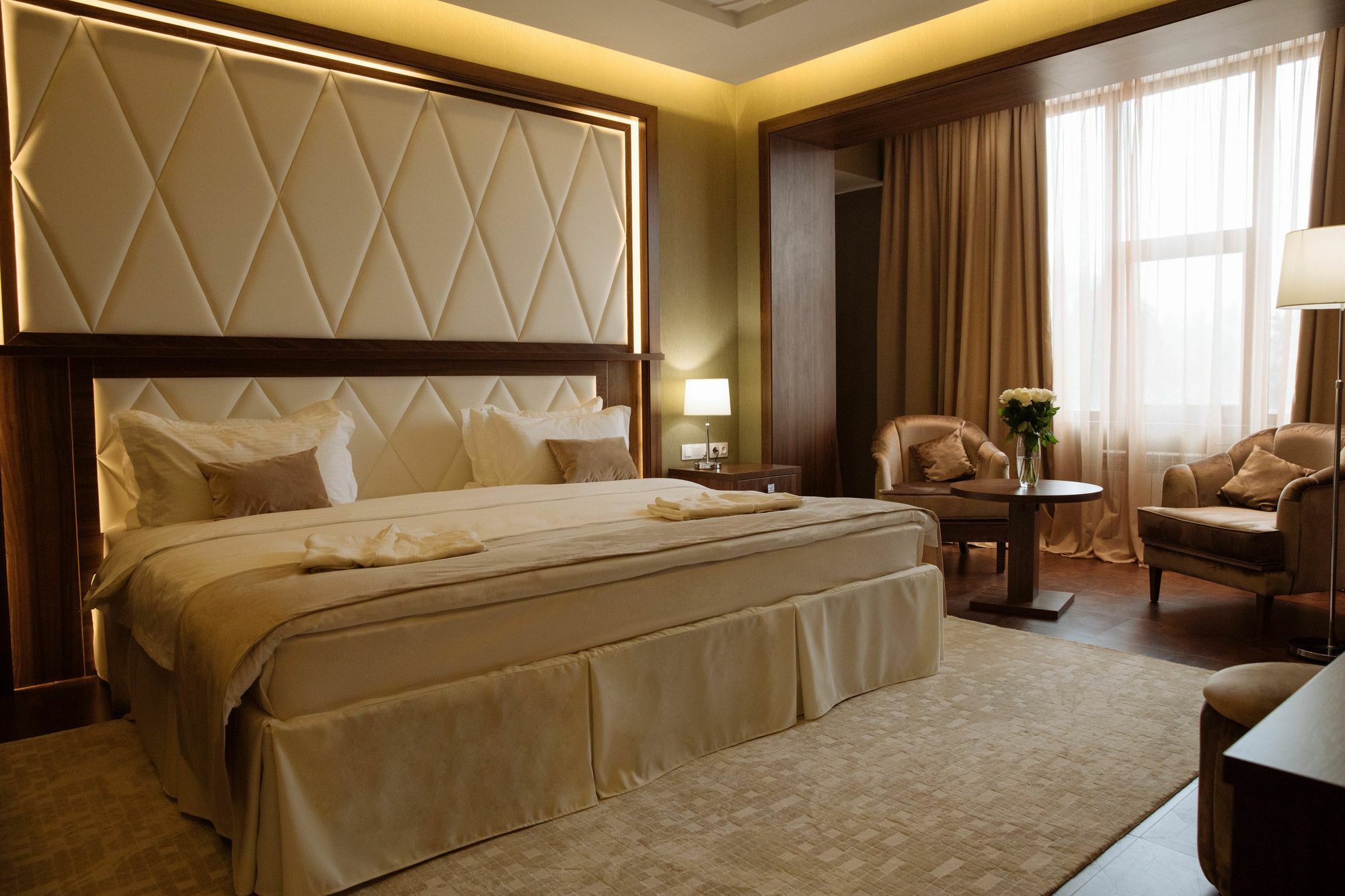 Garden Park Inn อัลมาตี ภายนอก รูปภาพ